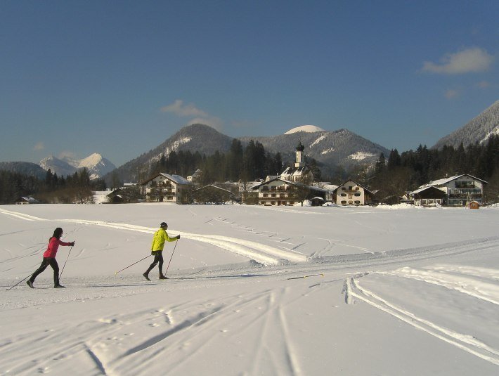 Loipe Dorf, © Jost Gudelius